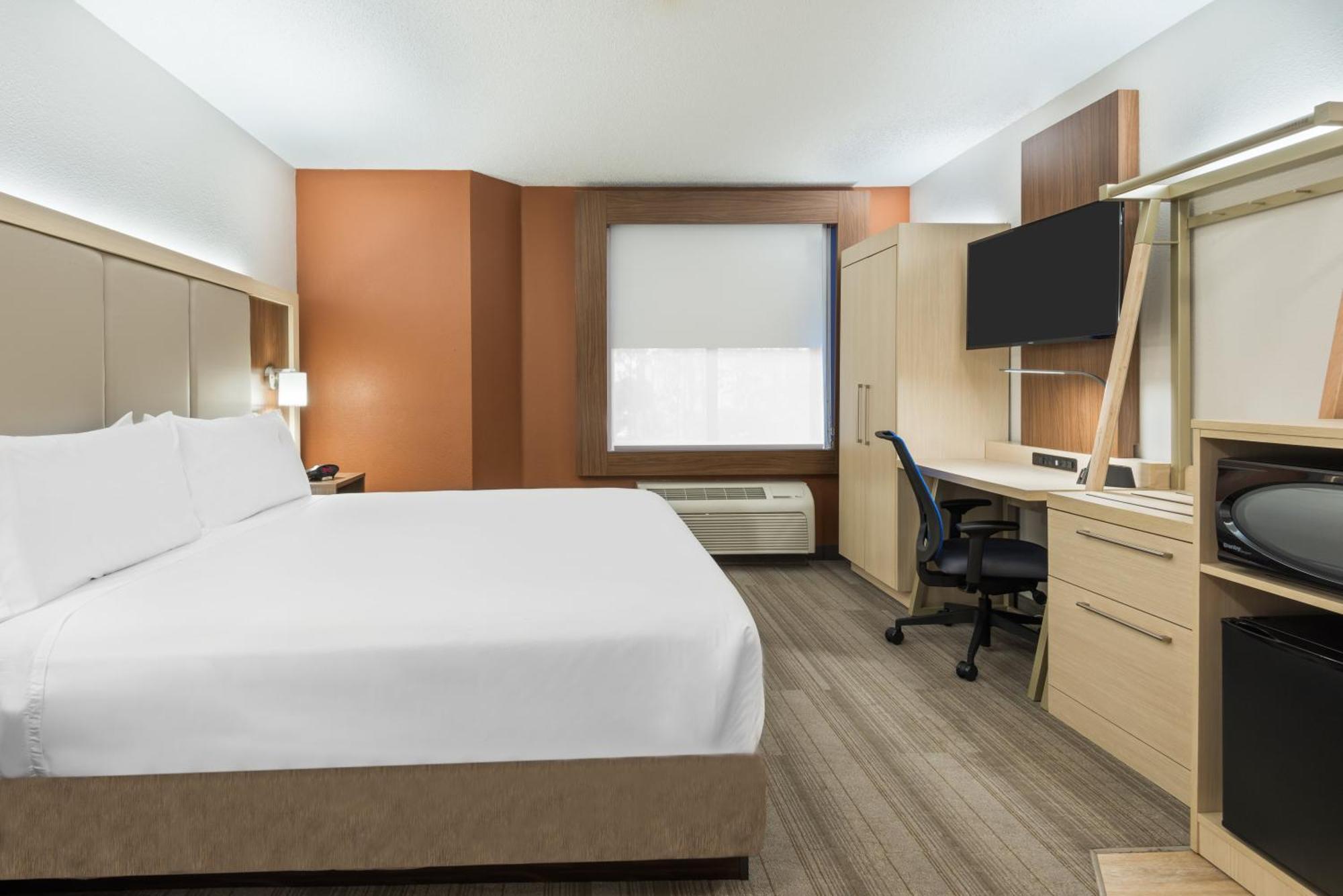 Standard King Room,1439388181:JPEG
