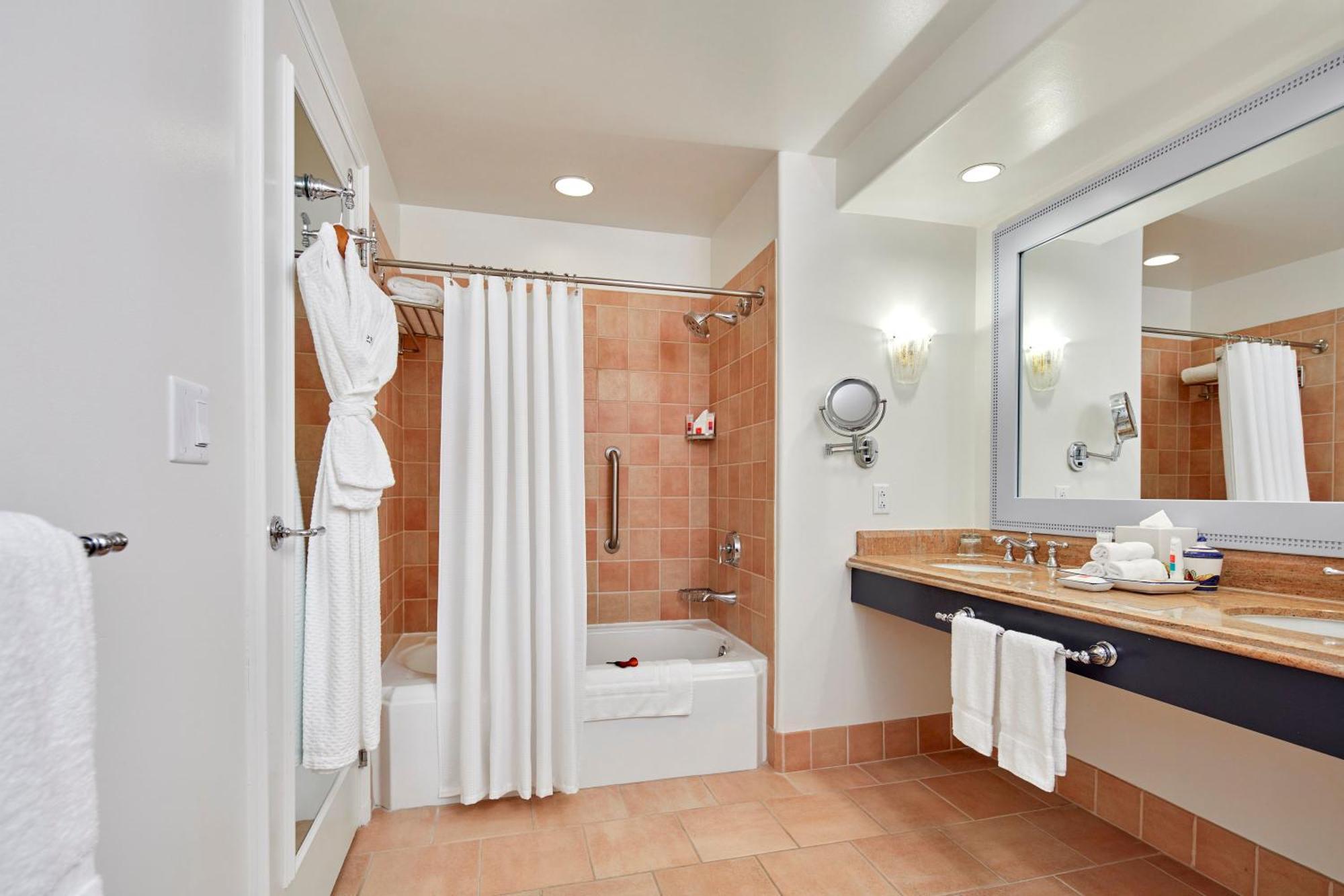 Garden View Room King Bed Includes ^ Universal Express Unlimited