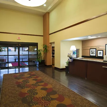 Hampton Inn & Suites Orlando International Drive North-3
